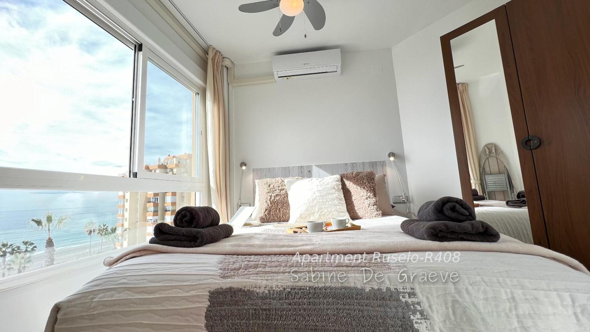 Love Nest By The Sea Wake Up With Ocean Views In Every Room Ruselo R408 Torrox Exterior photo