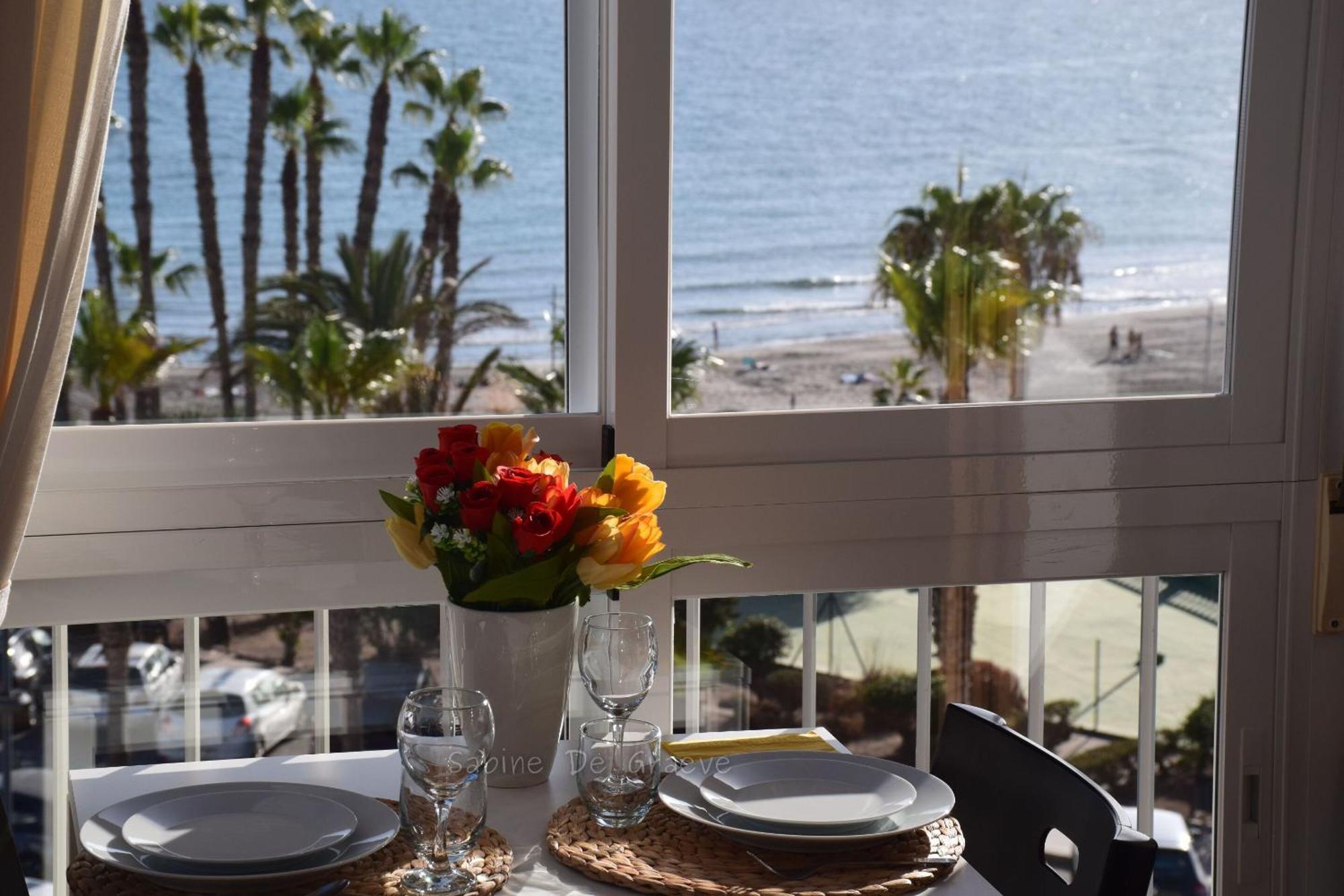 Love Nest By The Sea Wake Up With Ocean Views In Every Room Ruselo R408 Torrox Exterior photo